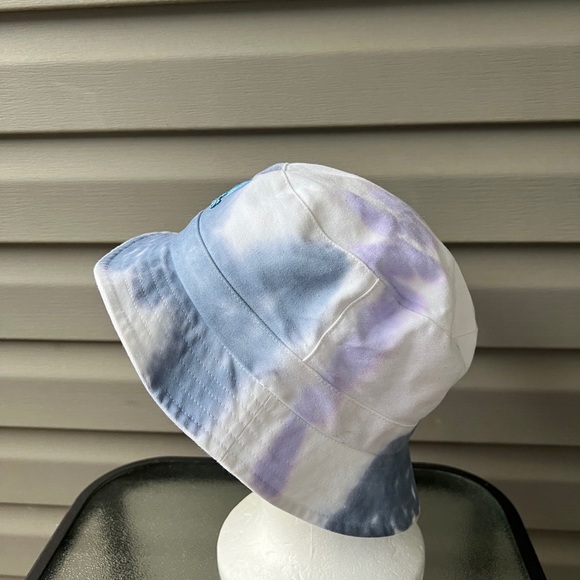 NWT- Adidas Bucket Hat In Blue And Purple Tie Dye OSFA - Picture 2 of 7